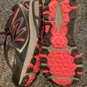 New Balance Acteva running shoes